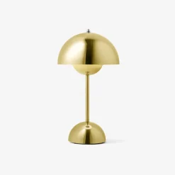 Lampes De Table^And Tradition Lampe A Poser Flowerpot Vp9 Sans Fil - Laiton