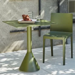 Tables D'extérieur^Hay Table Cone Palissade - L 65 X P 65 X H 74 Cm - Olive