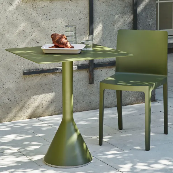 Tables D'extérieur^Hay Table Cone Palissade - L 65 X P 65 X H 74 Cm - Olive