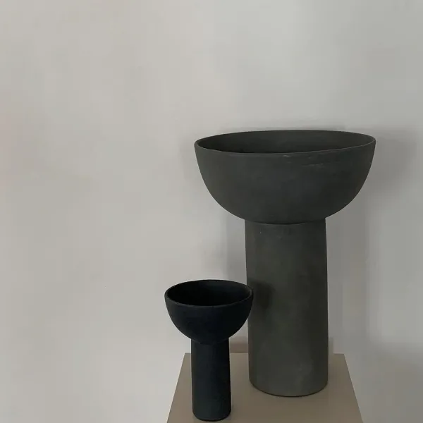 Vases^101 Copenhagen Vase Block En Ceramique - Mini - Noir