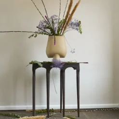 Vases^101 Copenhagen Vase Sphere Square Big Beige